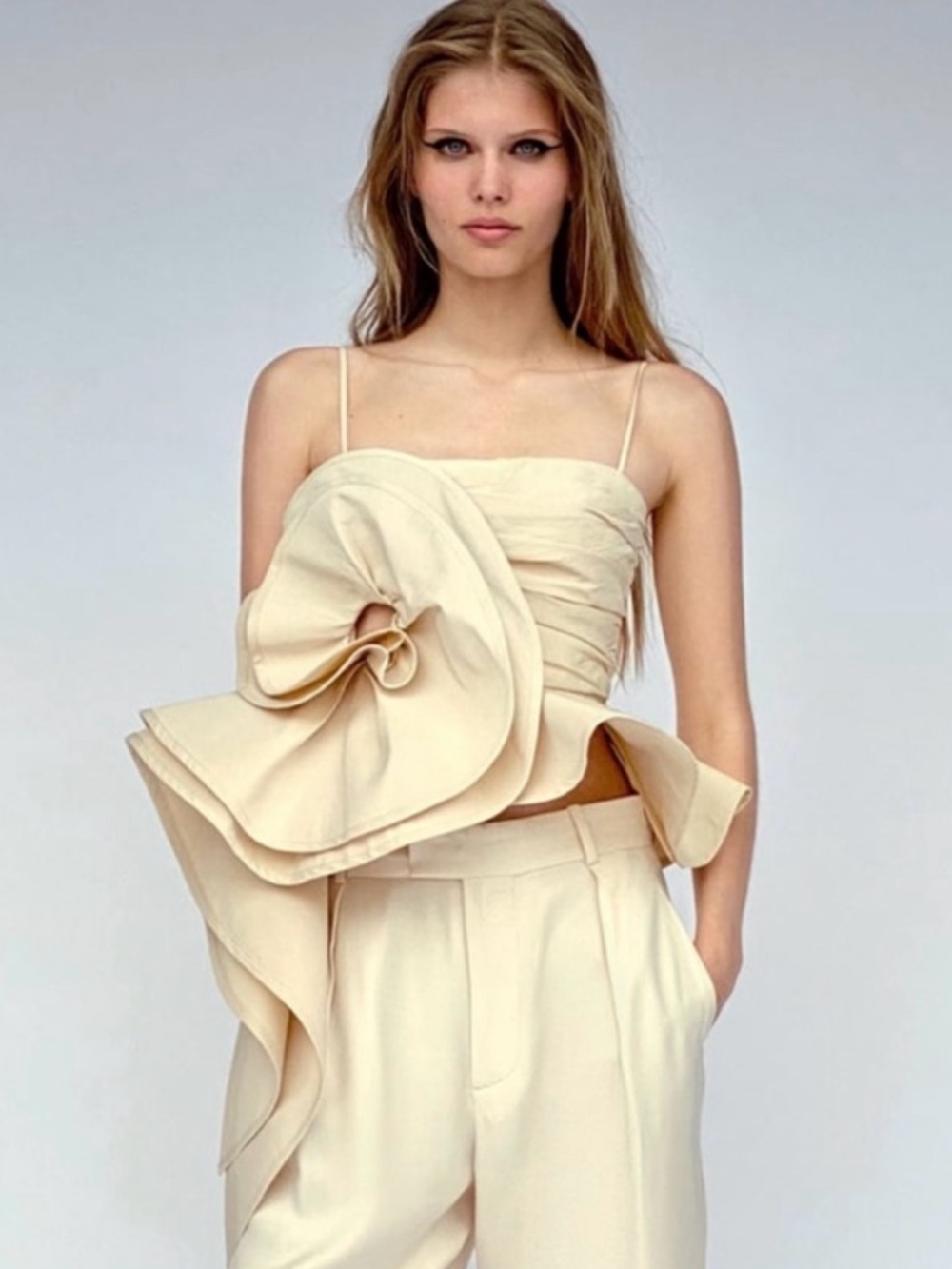 New ZARA voluminous flower floral ruffle Cream Strap Peplum Top size small - Picture 5 of 13
